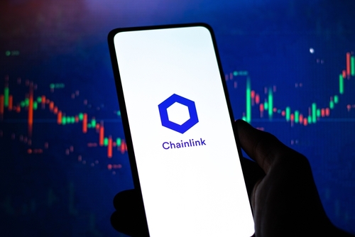 Chainlink (LINK/USD) price prediction as the date of expected LINK staking is announced