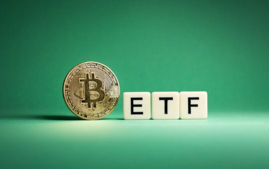 Bitcoin Spikes 10% on False Report of BlackRock ETF Approval